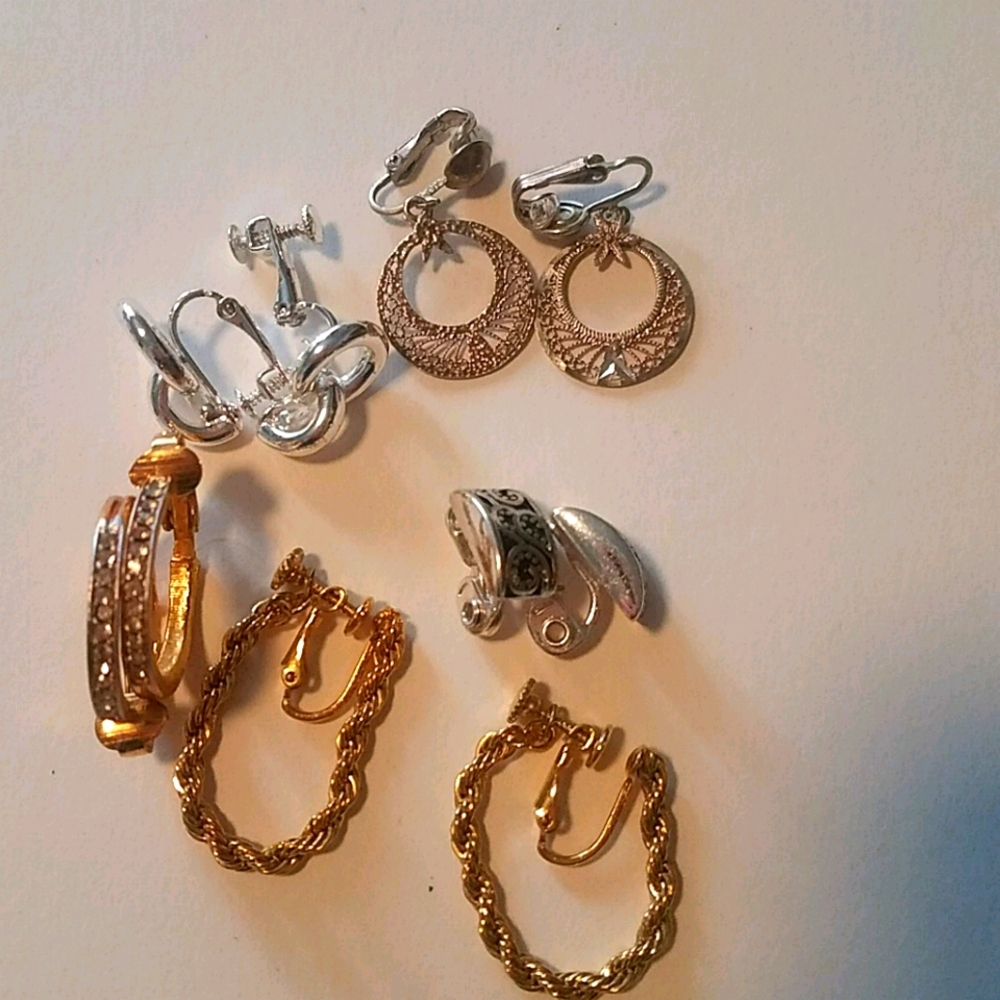 Vintage lot of 5 clip hoop earrings